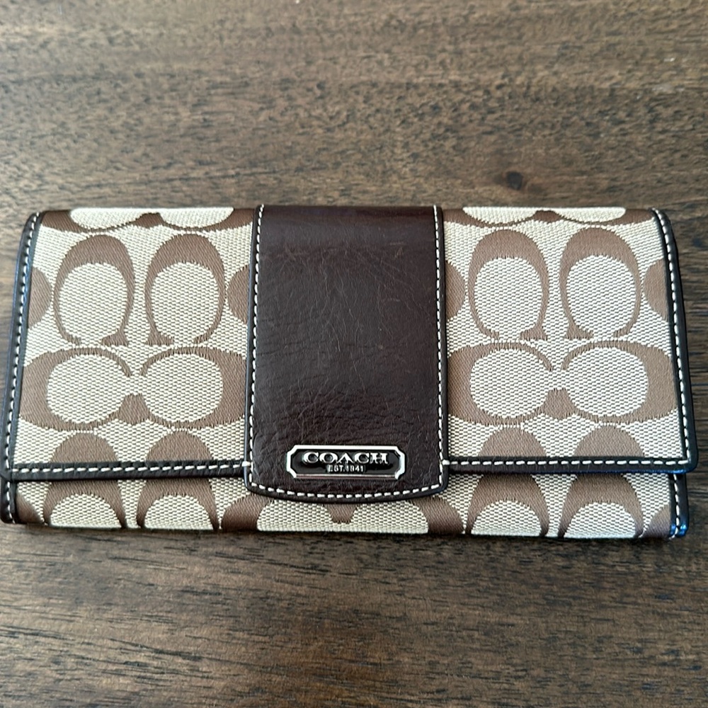 Coach Wallet, new with tags
